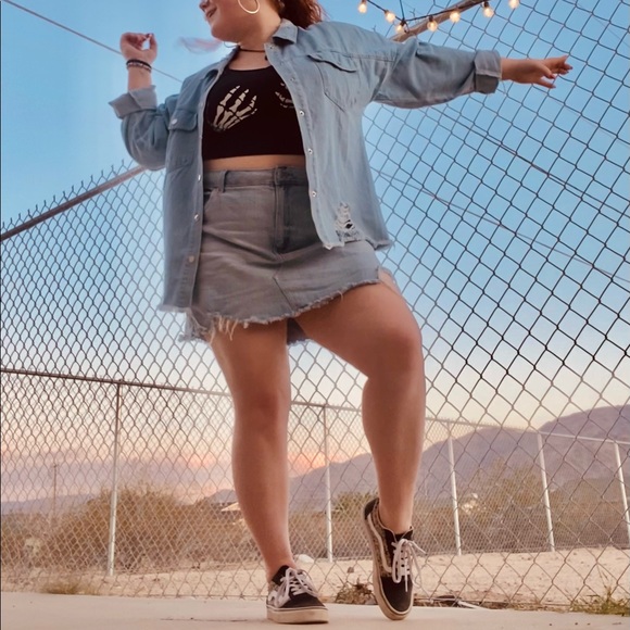 Meet your Posher, Haley - Picture 2 of 4